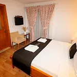 Leylak Hotel 3*