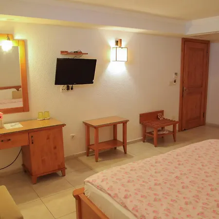 Leylak Otel 4*