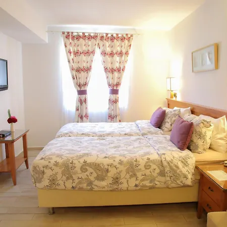 Leylak Otel 4*