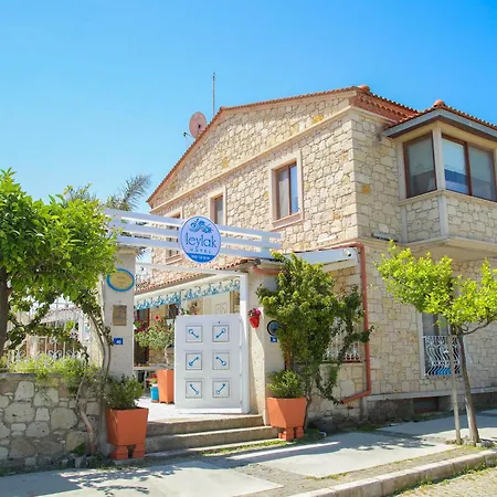 Leylak 4* Alacati