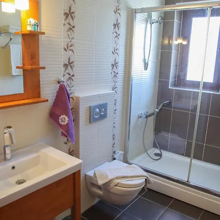 Leylak Otel Alaçatı