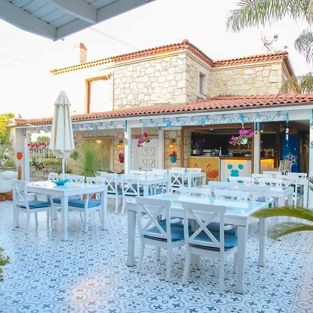 Leylak 4* Alacati