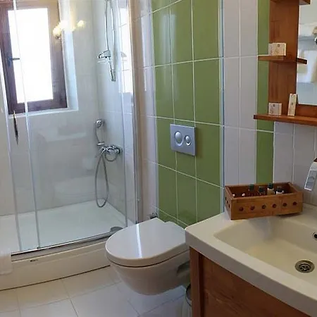 Leylak Otel