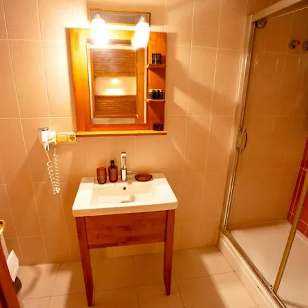 Leylak 4* Alacati