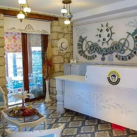 Leylak Otel Alaçatı