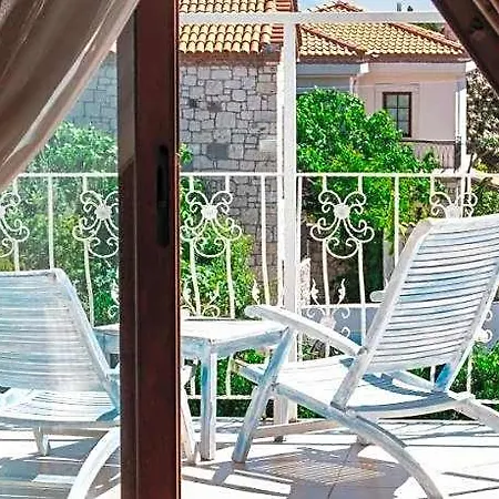 Leylak 3* Alacati