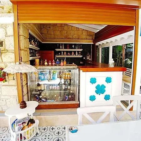 Leylak 3* Alaçatı