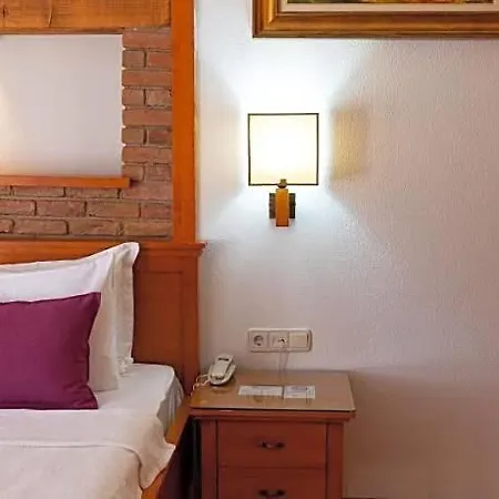 Leylak Hotel