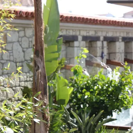 Leylak Otel 3*